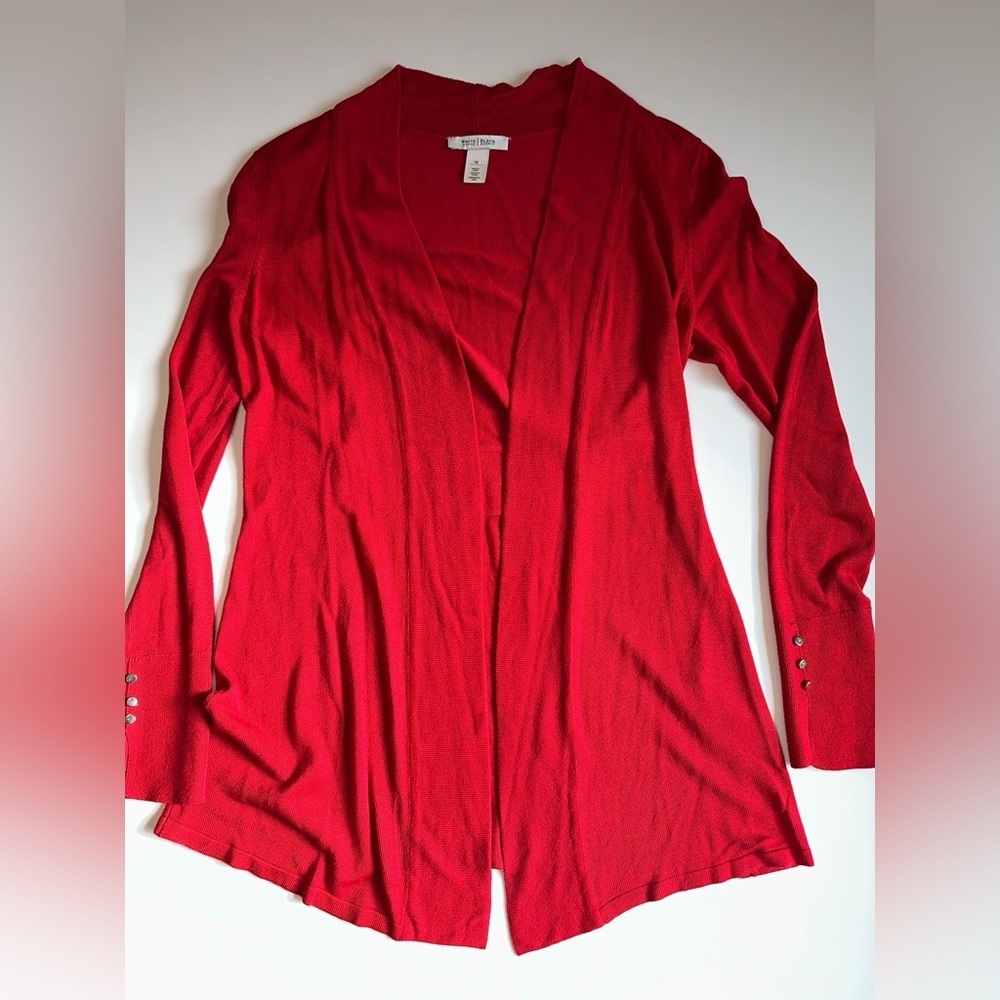 White House Black Market Women’s Cardigan Size M Red Long Sleeve Gold